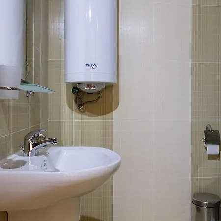 Apartment ❤1 Bedroom Ap W Kitchen +washer & Pool View ❤ys❤